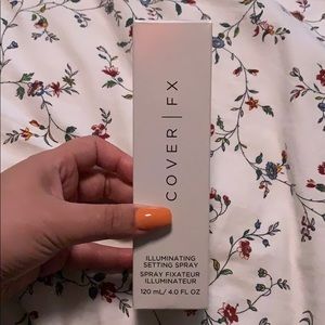 Cover FX illuminating setting spray